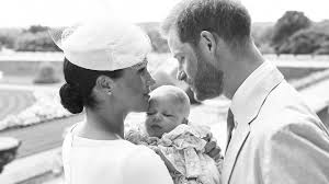 El príncipe harry y meghan markle ya no serán llamados altezas reales pero el mundo sigue atento a sus decisiones, sobre todo después de que anunciaran independizarse de la corona británica. Casa En Los Angeles Del Principe Harry Y Meghan Markle