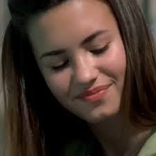 Danielle Curtin's Instagram, Twitter & Facebook