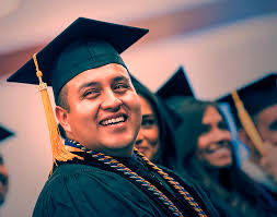 Alumni Armando Cortes Redefines the PharmD Pathway