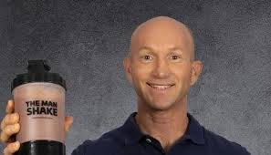 Adam MacDougall, one of the game's genuine nice guys, has donated $2  million to renovate Ronald McDonald House Charities (RMHC) in Newcastle  Knights #nrl