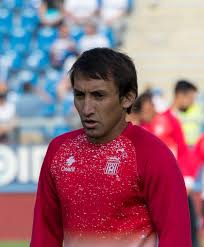 Todo se define este domingo en el ester roa rebolledo 🏟#udechile 1. Joaquin Larrivey Wikidata