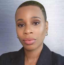 Happy #PokerFace Day !! My, or should I say *our*, episode is now streaming 