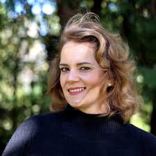 2025 Elizabeth Connell Prize Winners with Judges. Back row: Dame Anne  Evans, James Black, Fiona Janes. Front Row: David Gowland, Lauren Margison  (1st), Edith Grossman (2nd), Cecilia Lund Tomter (3rd), Bernadette Cullen.