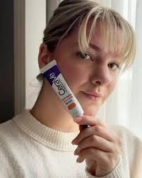 🤔 Ever wondered the meaning behind CeraVe? ➡️ The true meaning of CeraVe:  3️⃣ essential CERAmides + time-release mVE Technology to help restore the  skin barrier and keep your skin looking healthy