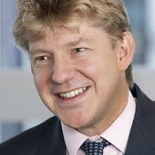 Ignacio Pallarés, Europe