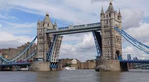 If you thought seeing london&aposs picadilly circus, big ben, and the london eye was a task that would take far longer than a couple of minutes, you&aposre wrong. Stuck Again Technical Failure Leaves London S Iconic Tower Bridge Open Causing Traffic Chaos Watch Video World News Wionews Com