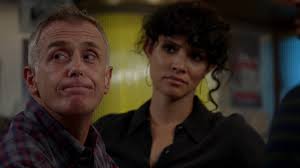 Stella Gets Kylie To Join Her Truck Replacing Damon at 51