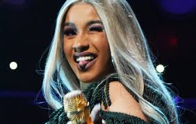 A rapper cardi b, acostumada a lidar com plateias lotadas em shows de música, vai precisar se adaptar ao mundo das gravações. Velozes E Furiosos 9 Cardi B Entra Para O Elenco Da Sequencia Cinepop