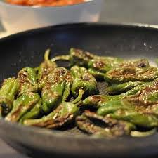 Pimientos De Padron Von Chica Chefkoch In 2020 Chefkoch Portionen Rezepte