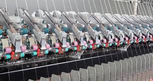 It does not meet the threshold of originality needed for copyright protection, and is therefore in the public domain. Roller Compactor Compacteasy Rieter