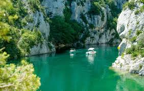 Nos Idees Balades 1 Journee Dans Le Verdon Bateau Baignade Balade Et Musee De La Prehistoire Verdon Gorges De Verdon Bateau