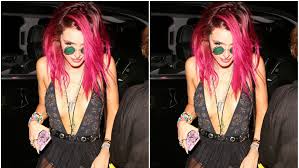Bella Thorne Has a Wardrobe Malfunction in Her Beach Riot One-Piece | Teen  Vogue