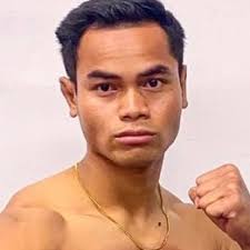 Theo Rlayang vs. Kenny Hill, Ultimate Battle Grounds 4