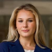 Kira Mann's Instagram, Twitter & Facebook