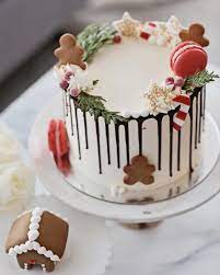 All these holiday cakes were submitted by readers like you! Cake Addicts Amp Culinary Class Lovers Welcome Bake Shop Amp Classroom Downtown Toronto Christmas Cake Decorations Christmas Cake Christmas Wedding Cakes
