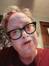 Hello, I'm Robin and something to know about me is I love to read