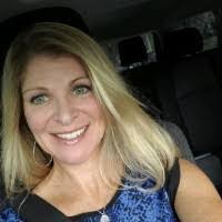 Anais Lane's Instagram, Twitter & Facebook