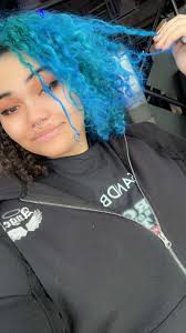 Hello new here and wanted to introduce myself. My name is Sandra and i work  for Applebee's in utah and have been there for a year and a half. Best  place I've