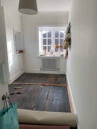 Find the perfect painted floorboards stock photos and editorial news pictures from getty images. Interiors Painting Wooden Floorboards Diy Guide Roses And Rolltops