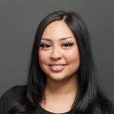 Elvia Ramirez's Instagram, Twitter & Facebook