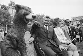 We did not find results for: Disneyland Ul Meu Din Vremea Lui CeauÈescu 10 Amintiri Din Epoca De Aur Pe Care Le Poate SimÈi Doar GeneraÈia De 40