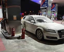 Live weather warnings, hourly weather updates. Audi Catches Fire At Petron Fuel Station In Seri Kembangan