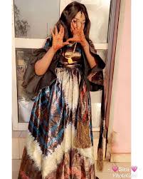 25 juin 2019 explorez le tableau bazin de yonigrazi auquel 251 utilisateurs de pinterest sont abonnés. Soucko Bazin Sur Instagram La Confiance En Soi Est Une Petite Chose A L Interieur Qui Fait African Fashion African Bridesmaid Dresses African Fashion Dresses