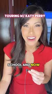 Katy Perry tour performer. 🤸 , Bay Area native Ron Oppenheimer. ,  #katyperry #katyperryconcert #acrobat #chasecenter #bayareanative