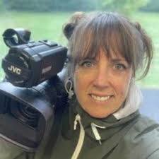 Karen Beland's Instagram, Twitter & Facebook