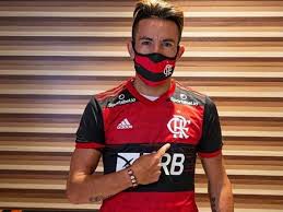 From wikimedia commons, the free media repository. Mauricio Isla Llega A Rio Como Nuevo Jugador Del Flamengo
