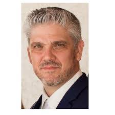 Steven Piper's Instagram, Twitter & Facebook