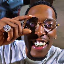 Keyon Menifield is CRAFTY 🤧 Watch Keyon take