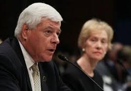 Johnson &amp; Johnson Chief Weldon To Step Aside After String Of Recalls