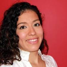 Anna Arze's Instagram, Twitter & Facebook