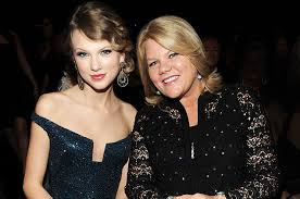 Sung by the green brigade. 10 Celebs Who Just Can T Get Enough Of Their Moms Girlslife