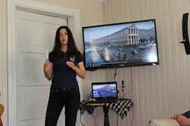 Olena semenyaka (*1987) is one of the figureheads of the ukrainian nationalist scene. Interregnum