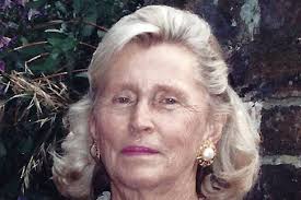 Bruner Hunneman Strawbridge, 95, socialite and volunteer