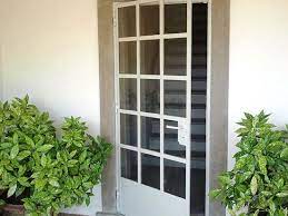 Progettiamo ed eseguiamo coperture per ingressi in alluminio, acciaio e vetro, sia in ambito industriale che domestico. Arte Ferro Srl Serramenti Infissi Arredamenti E Complementi In Metallo Per Interni Ed Esterni Vicchio Firenze Toscana Italia