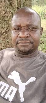 Selling bed 3half by 6 seriax bizz nko kware 2500 biz YA kesho