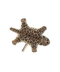 Verleihen sie ihrem zuhause, büro oder anderen räumen mit dem wunderbaren leopardenmuster teppiche von alibaba.com raffinesse. Loony Leopard Rug Small Teppich Doing Goods Doing Goods 145100017003