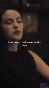 Veronica Markham's Instagram, Twitter & Facebook