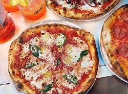 Classic Margherita Pizza Nickysnashville Tactilefood Doordash Foodphotography Nashvillepast In 2020 Food Photography Food Margherita Pizza