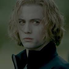 Esme Cullen/100 Fanfiction Stories