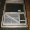 Insulating urethane foam panels reduce noise and vibration. 1
