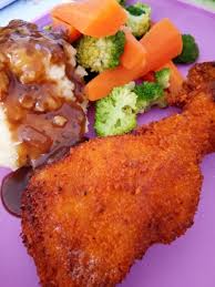 Chicken chop adalah salah satu menu barat yang diubah suai mengikut selera orang malaysia. Resepi Chicken Chop Rangup Makan Tak Ingat Dunia Saji My