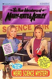 The cover of this book has the loveliest image on it and the inside contains the most gorgeous illustrations. New Adventures Of Mary Kate Ashley 29 The Case Of The Weird Science Mystery New Adventures Of Mary Kate And Ashley Amazon De Olsen Mary Kate Ashley Fremdsprachige Bucher