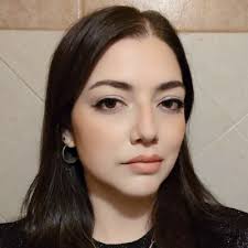 Akari🧜🏻‍♀️❣️ (@AlexMro09)