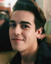 Mackenzie Francis (francismackenzie93)