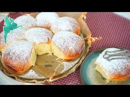Klassische Einfache Buchteln Mit Apfel Nuss Fullung Buchtel Rezept Selber Machen Kuchenfee Youtube Buchteln Buchteln Rezept Dessert Rezepte