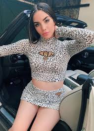 Kimberly Loaiza - Free pics, galleries & more at Babepedia